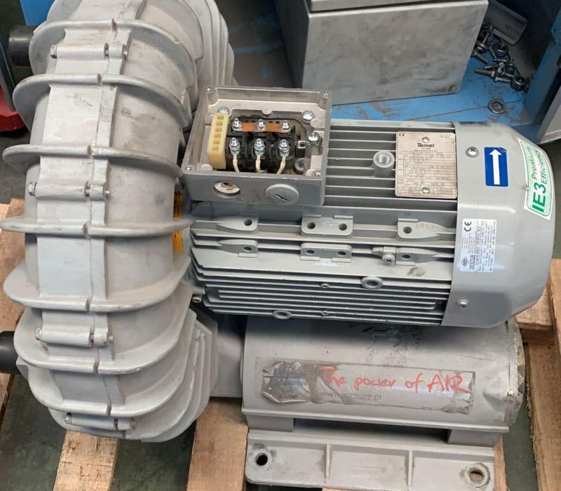 FF9450C2-4855-4C5F-80E8-4E922A2FD039